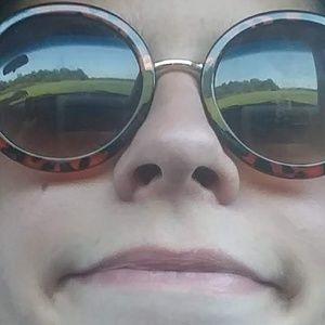 Meet your Posher, George